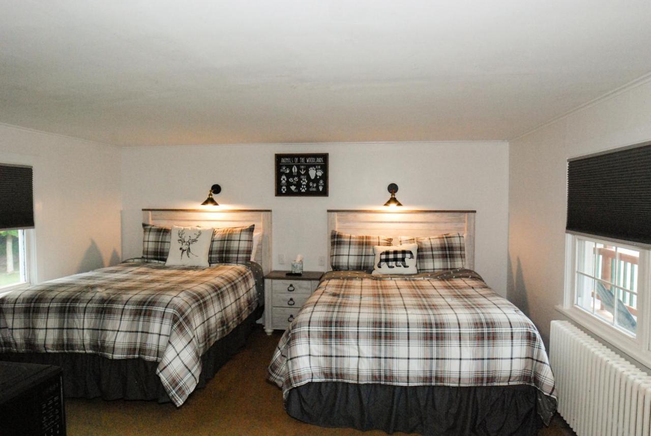 Maple Leaf Lodge Schroon Lake Екстер'єр фото