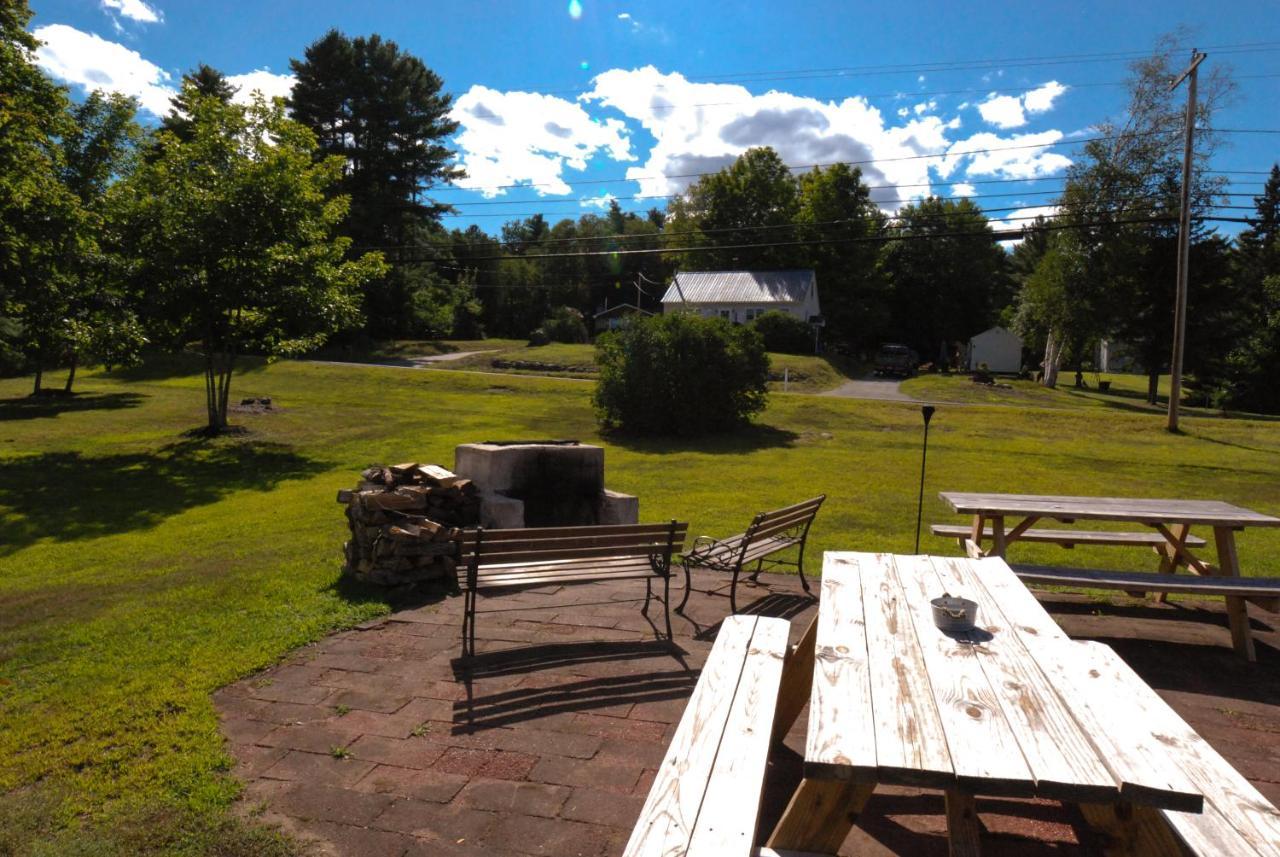Maple Leaf Lodge Schroon Lake Екстер'єр фото
