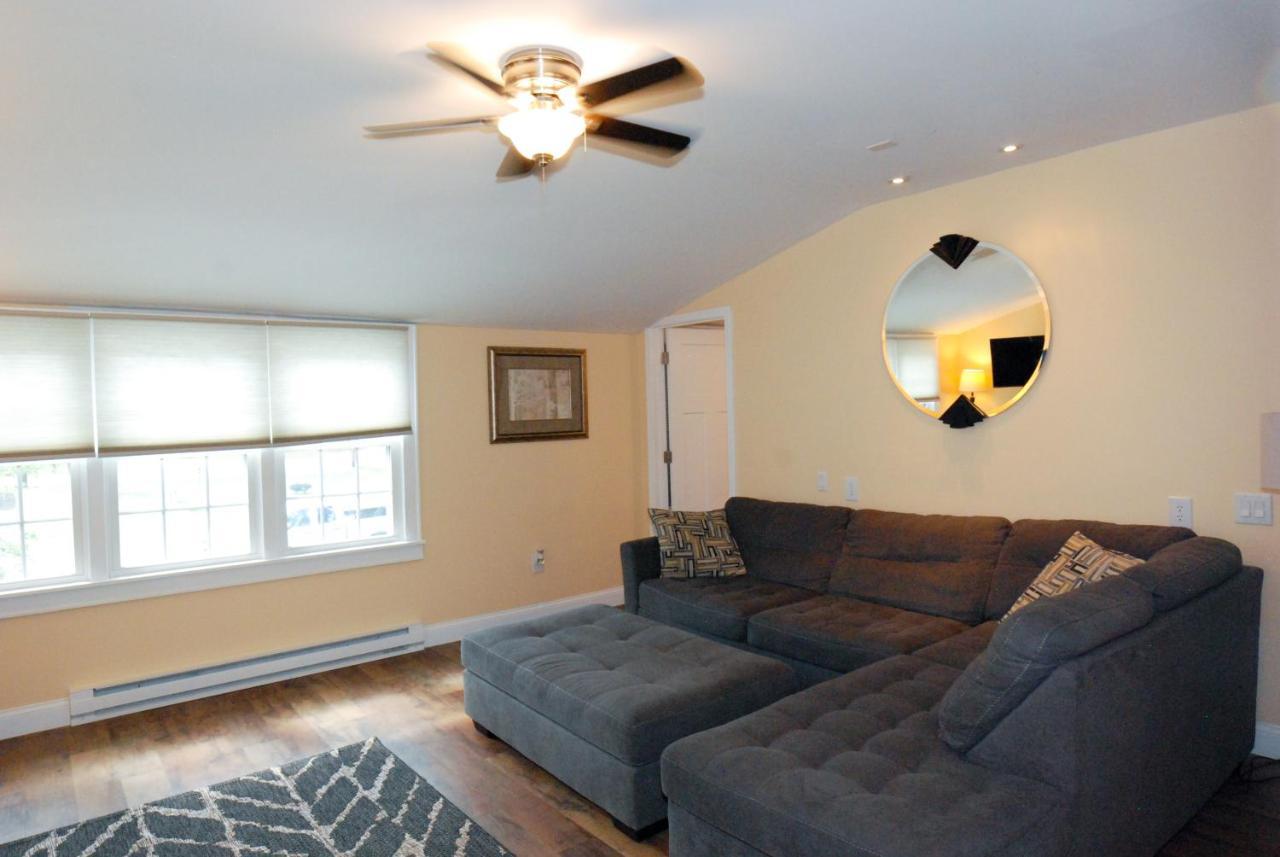 Maple Leaf Lodge Schroon Lake Екстер'єр фото